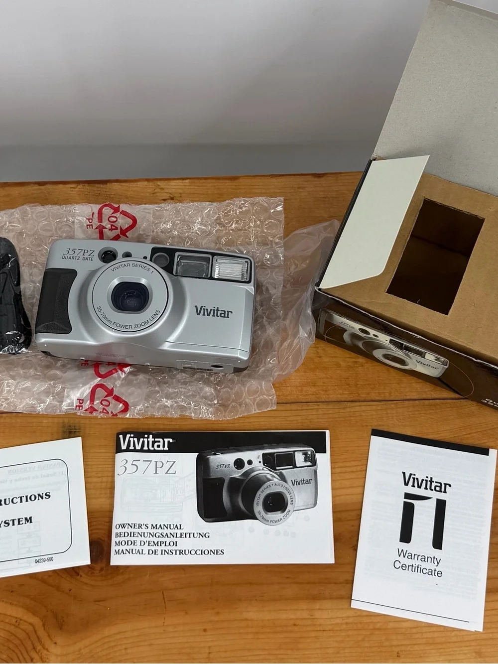Vivitar 357PZ Quartz Date 35mm Film Camera New In Box NOS Complete